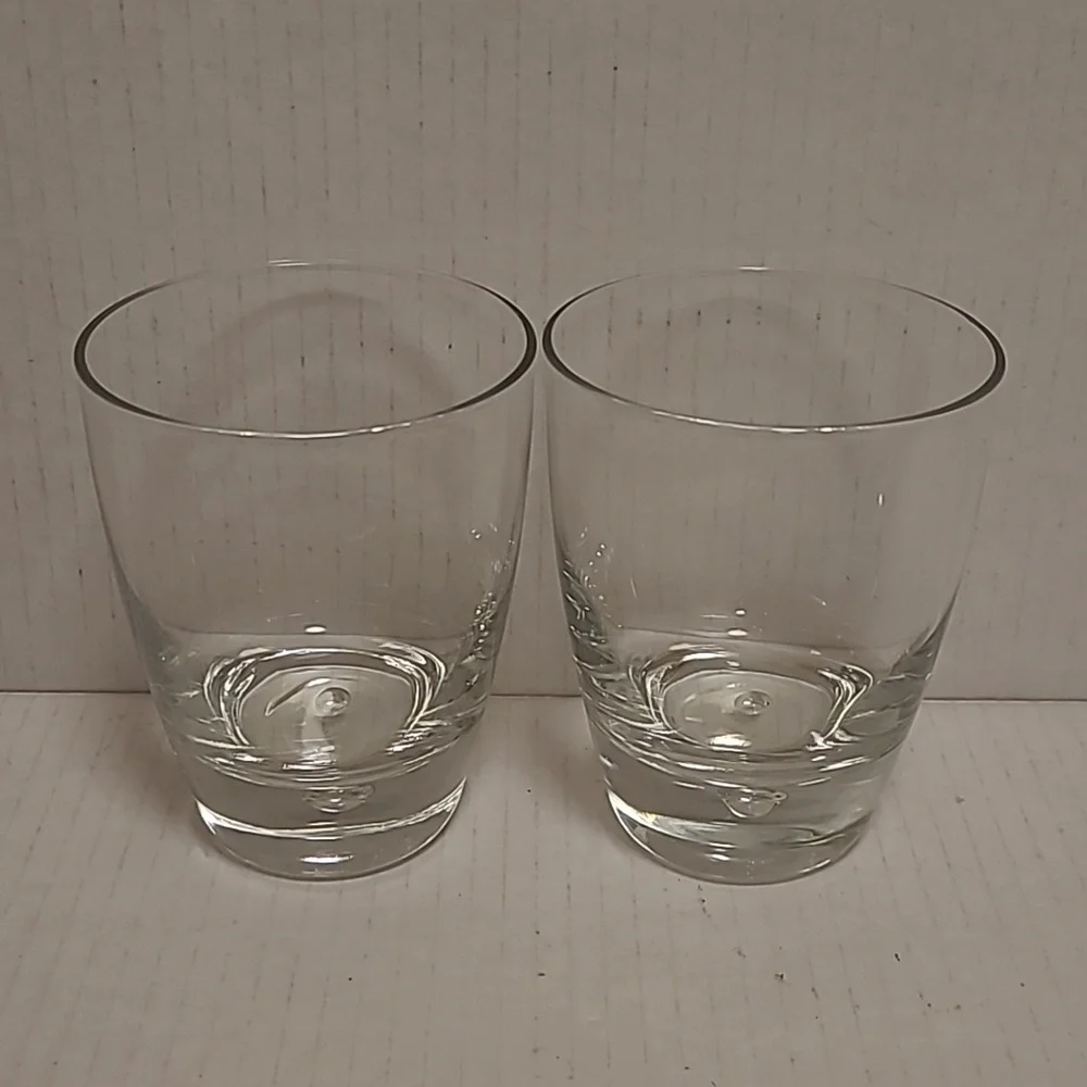 N/A pair signed